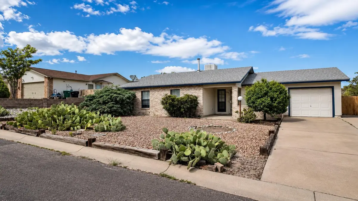 4735 Gypsum Drive Ne, Rio Rancho, NM 87124 - #1