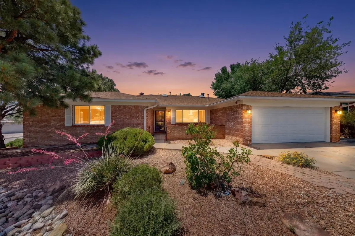 9701 Avenida Del Oso Ne, Albuquerque, NM 87111 - #1