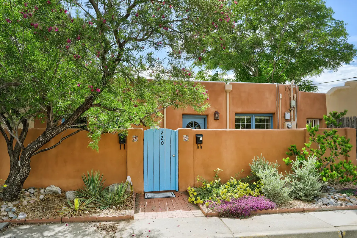 220 San Pasquale Avenue Nw, Albuquerque, NM 87104 - #1