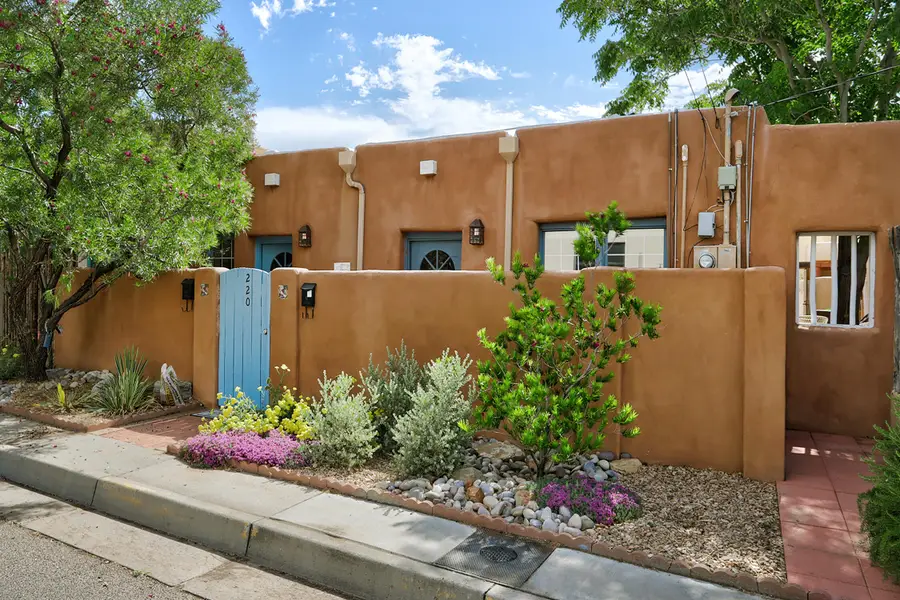 220 San Pasquale Avenue Nw, Albuquerque, NM 87104 - #2