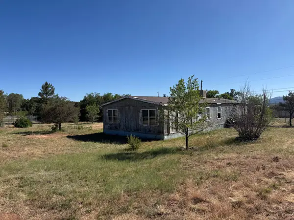 24 Gaudian Loop, Sandia Park, NM 87047