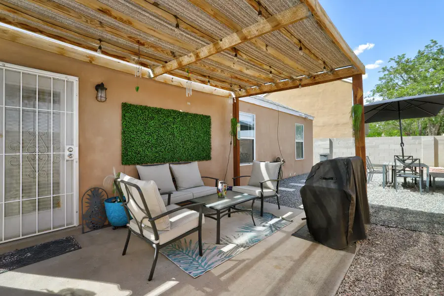4112 Rowe Avenue Nw, Albuquerque, NM 87114 - #2