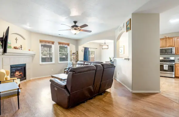 7224 Hearthstone Road Nw, Albuquerque, NM 87114