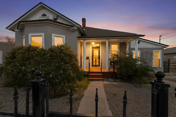 1224 12th Street Nw, Albuquerque, NM 87104