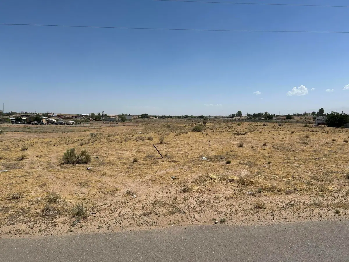R131241 Victoria, Belen, NM 87002 - #1
