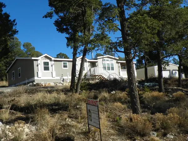 19 Crestwood Loop Drive, Tijeras, NM 87059