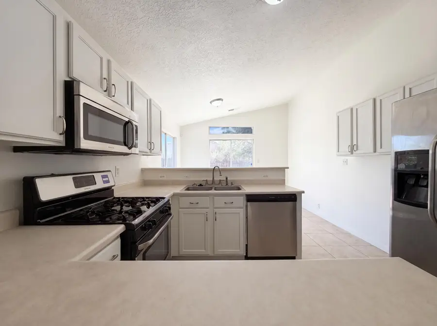 6948 Angela Drive Ne, Rio Rancho, NM 87144 - #2