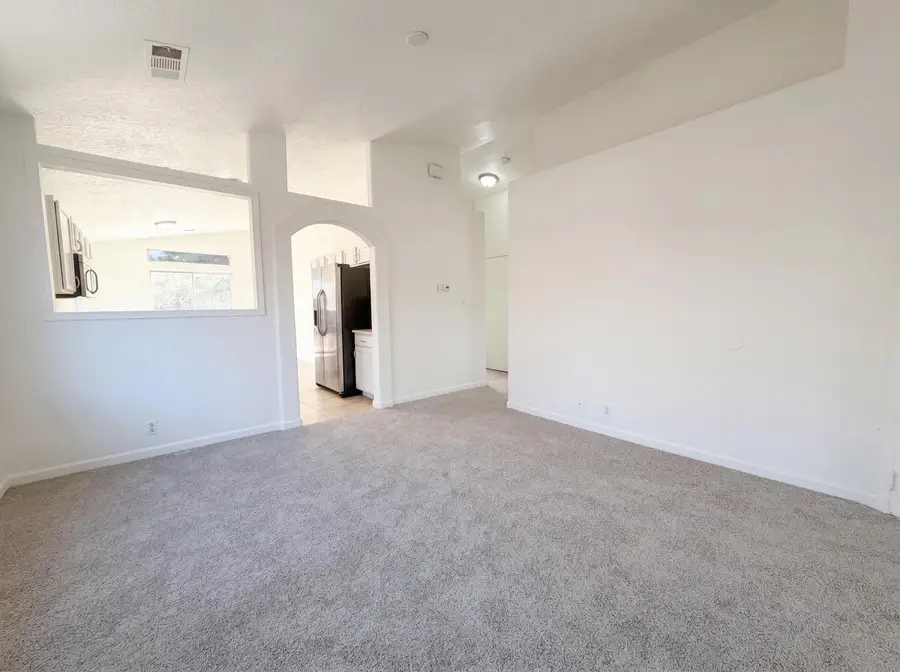 6948 Angela Drive Ne, Rio Rancho, NM 87144 - #3