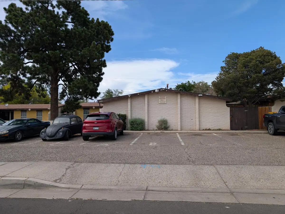 8005 Marquette Avenue Ne, Albuquerque, NM 87108 - #1