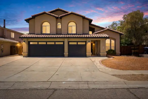7739 Ridgeview Drive Nw, Albuquerque, NM 87120