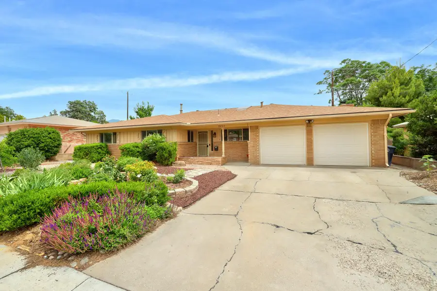 8222 Connecticut Street Ne, Albuquerque, NM 87110 - #2