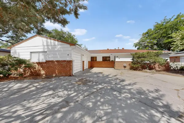 2825 Las Cruces Road Ne, Albuquerque, NM 87110