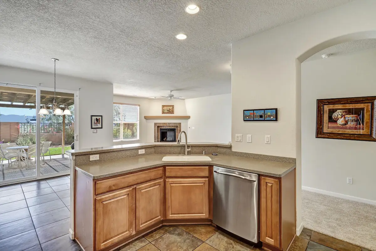 10216 Avenida Vista Sol Nw, Albuquerque, NM 87114 - #1