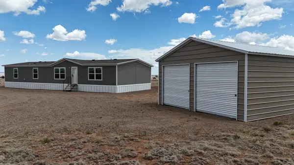 15 Coyote Loop, Moriarty, NM 87035