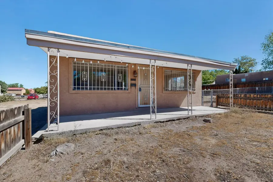 2905 Burton Avenue Se, Albuquerque, NM 87106 - #2