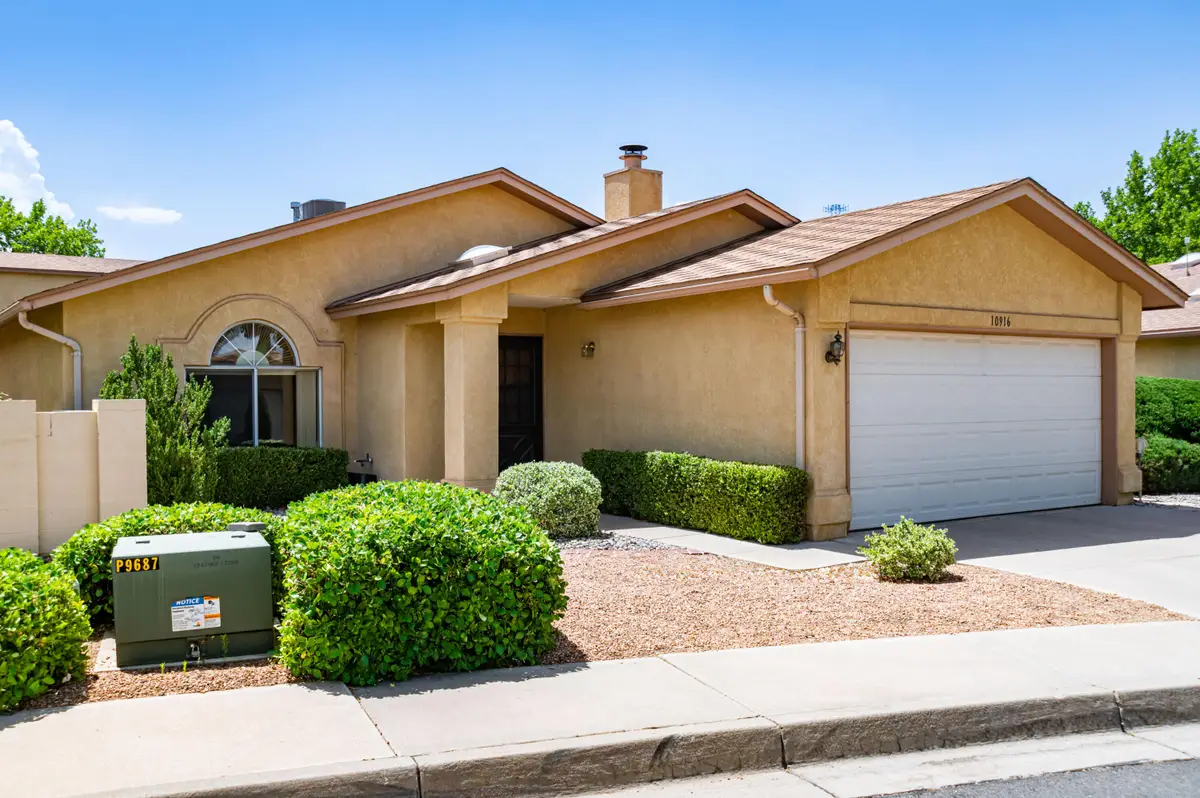 10916 Griffith Park Drive Ne, Albuquerque, NM 87123 - #1