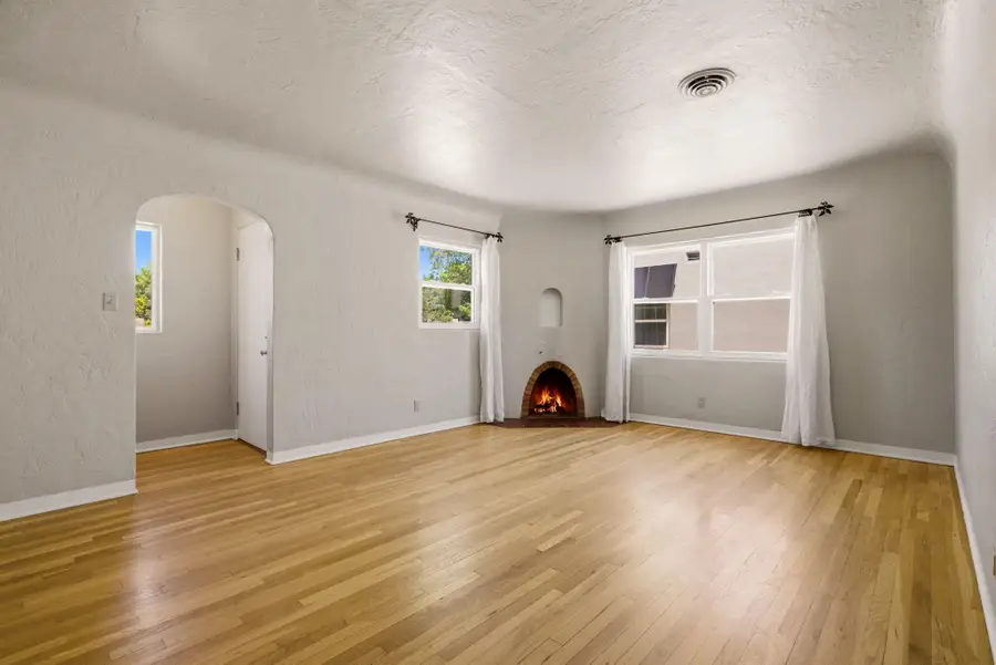 518 Aliso Drive Ne, Albuquerque, NM 87108 - #2