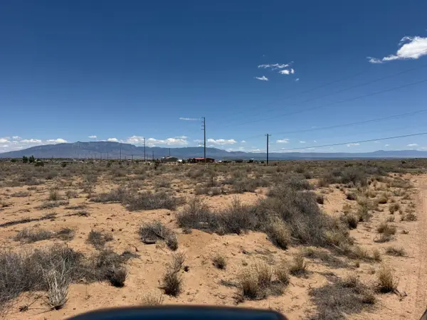 Gala Block:38 Lot:3 Unit:5, Rio Rancho, NM 87124
