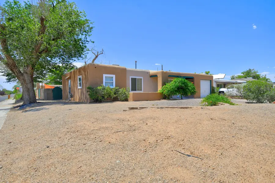 701 Palomas Drive Ne, Albuquerque, NM 87108 - #2