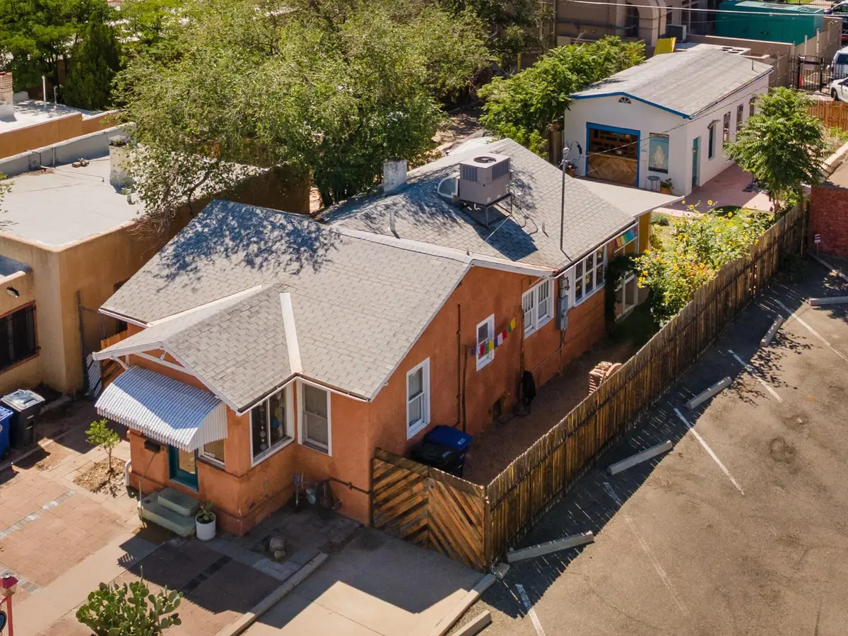 820 Kent Avenue Nw, Albuquerque, NM 87102 - #1