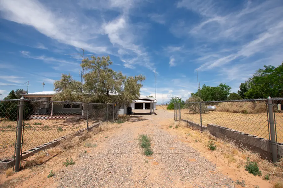 28 Valencia Drive, Los Lunas, NM 87031 - #2