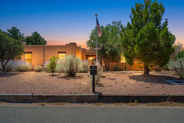 5900 Jones Place Nw, Albuquerque, NM 87120