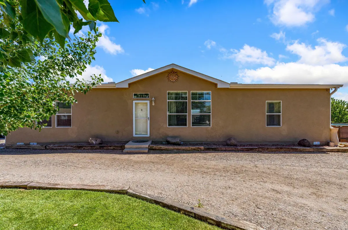 4411 Carlton Street Nw, Albuquerque, NM 87107 - #1