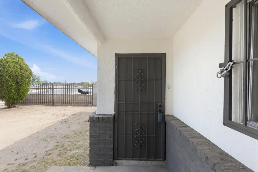 633 Espanola Street Se, Albuquerque, NM 87108 - #2