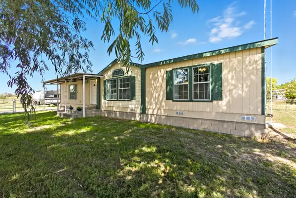84 Padilla Road, Belen, NM 87002