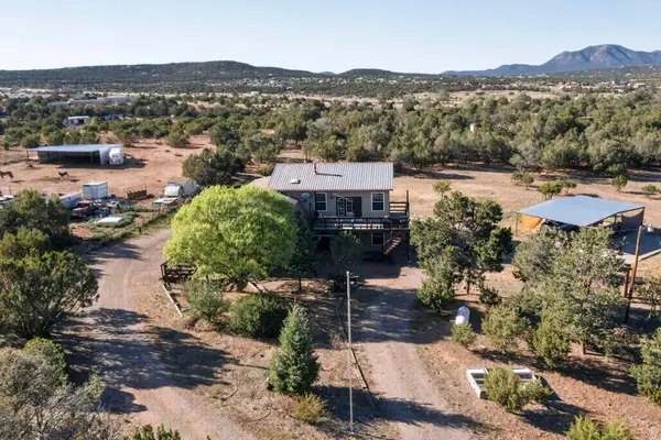 10 Brenden Lane, Tijeras, NM 87059