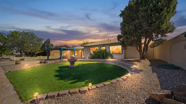 439 S Wagon Train Drive Se, Rio Rancho, NM 87124
