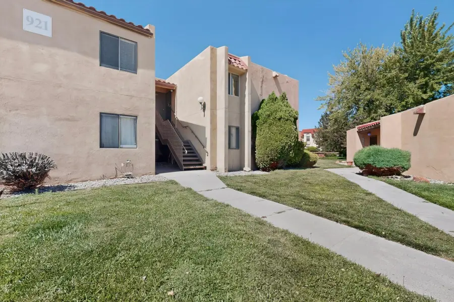 921 Country Club Drive Se #APT J, Rio Rancho, NM 87124 - #2