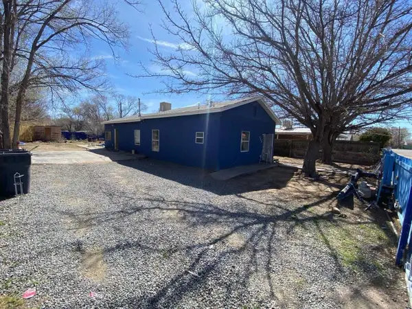 3022 Aaron Court Sw, Albuquerque, NM 87105