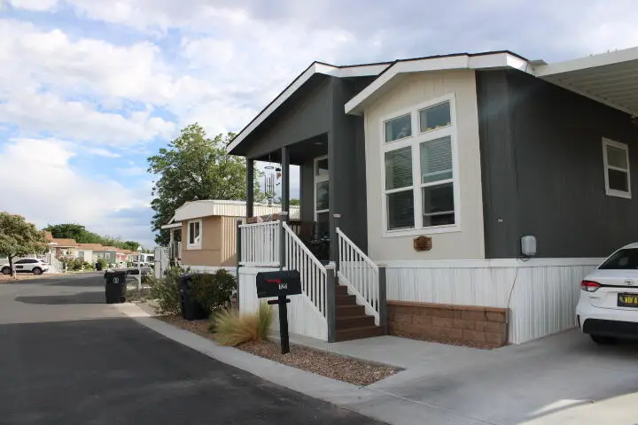 720 Fox Lane Se, Edgewood, NM 87015 - #1