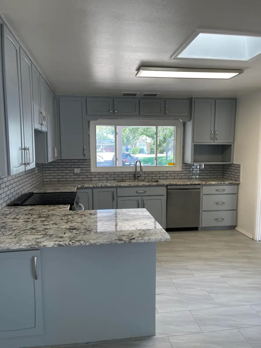 6716 Dodd Place Ne, Albuquerque, NM 87110 - #2