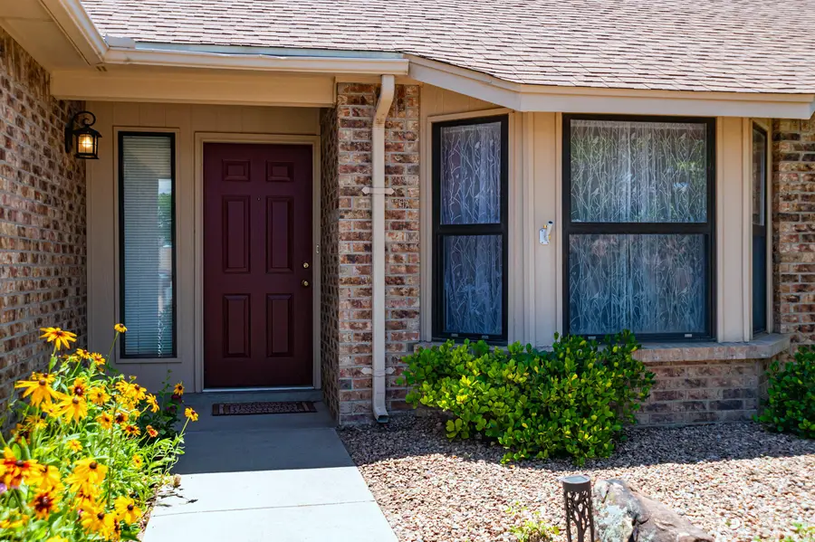 6928 Lamar Avenue Nw, Albuquerque, NM 87120 - #3