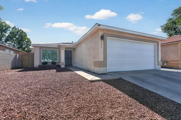 935 Peacock Drive Sw, Albuquerque, NM 87121