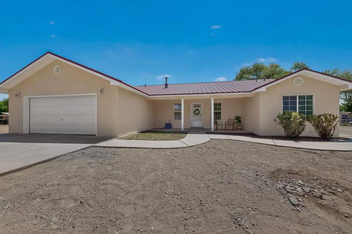 6 King Court, Los Lunas, NM 87031 - #1