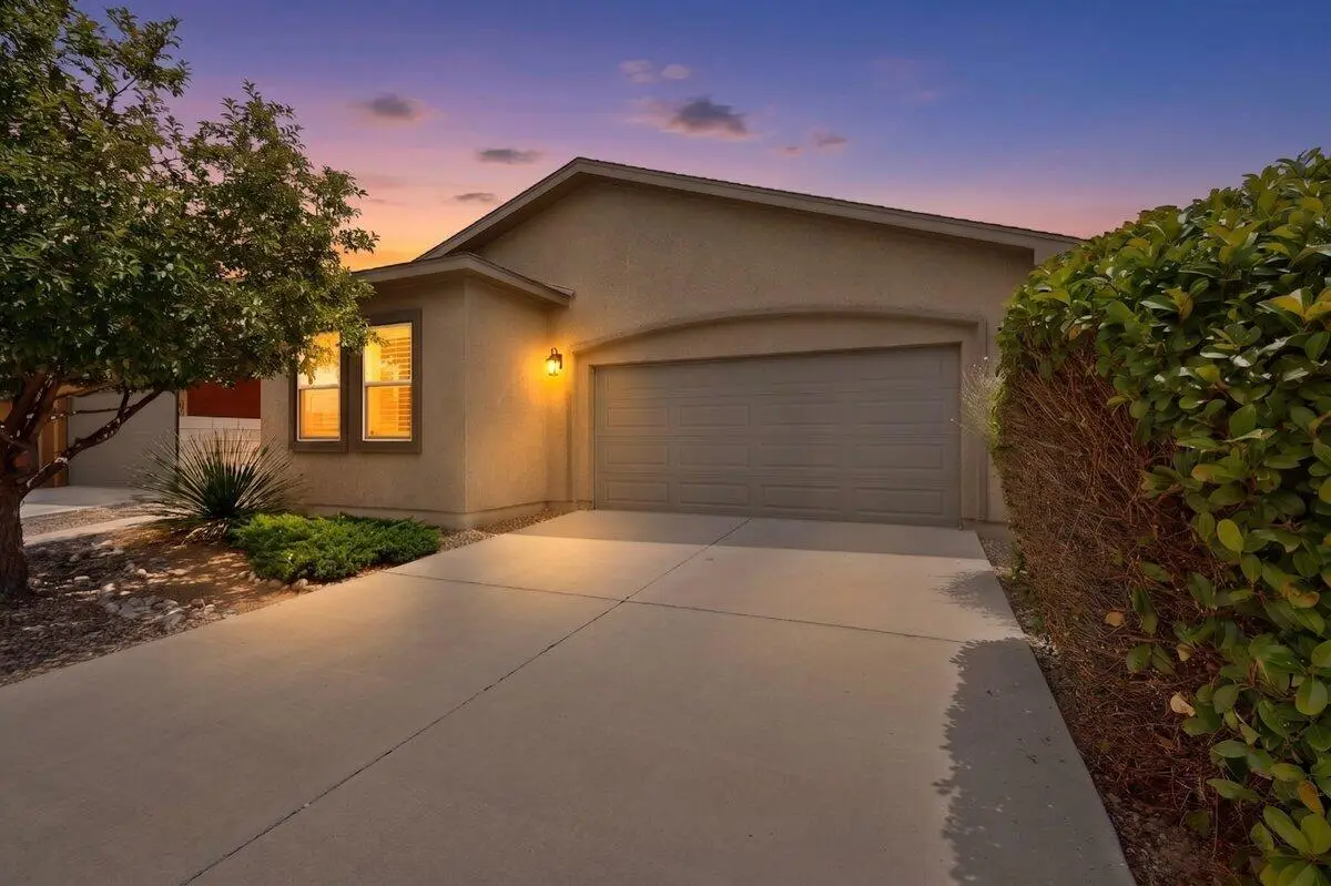 241 Rio Chama Circle Sw, Los Lunas, NM 87031 - #1