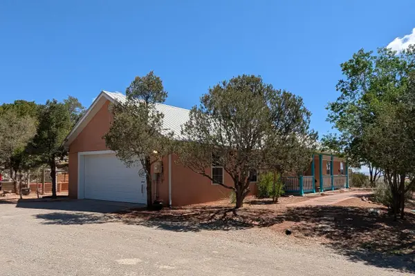9 Camino Collado, Edgewood, NM 87015