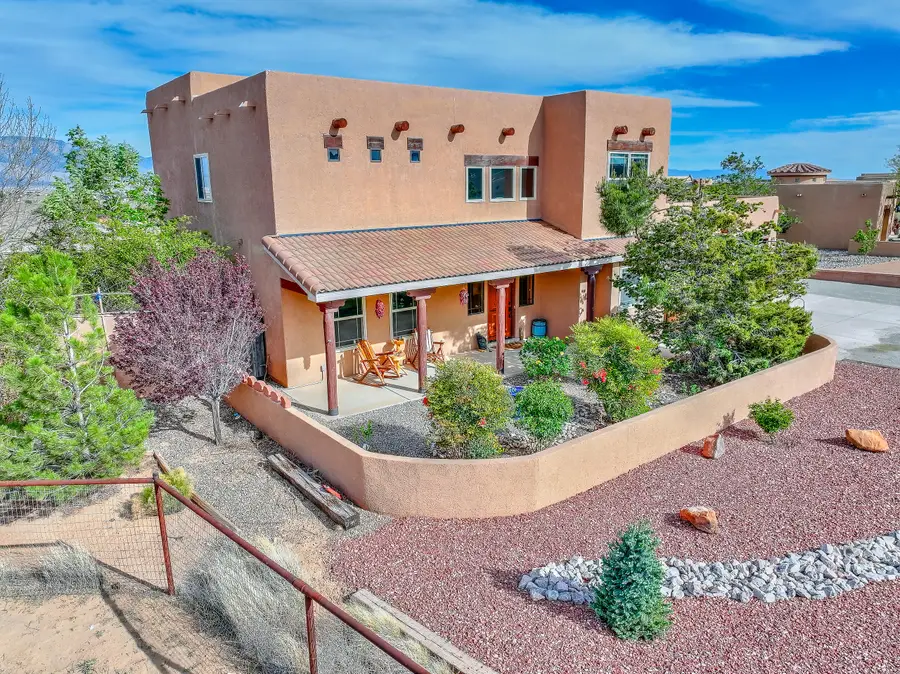 714 10th Street Ne, Rio Rancho, NM 87124 - #2