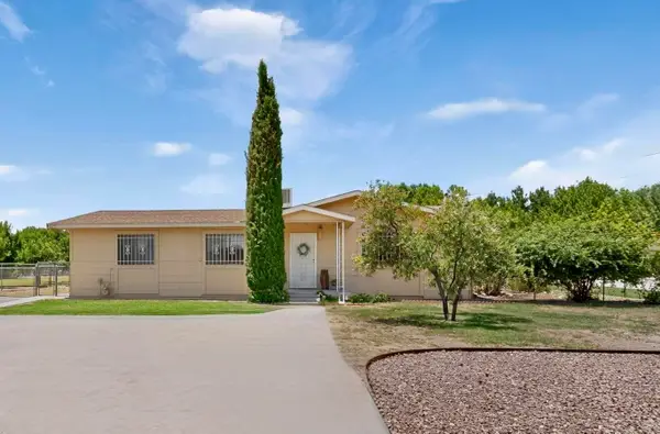 3021 Joe Sanchez Road Sw, Albuquerque, NM 87105