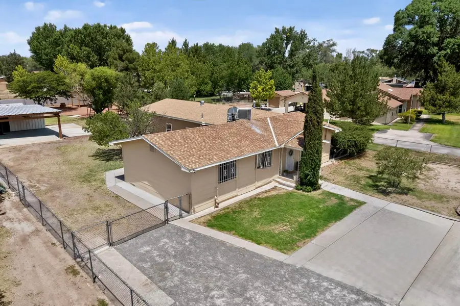 3021 Joe Sanchez Road Sw, Albuquerque, NM 87105 - #2