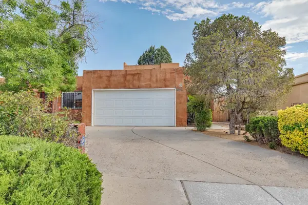 6016 Whisperwood Court Ne, Albuquerque, NM 87109