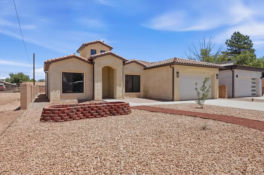 1321 Van Cleave Road Nw, Albuquerque, NM 87107 - #3