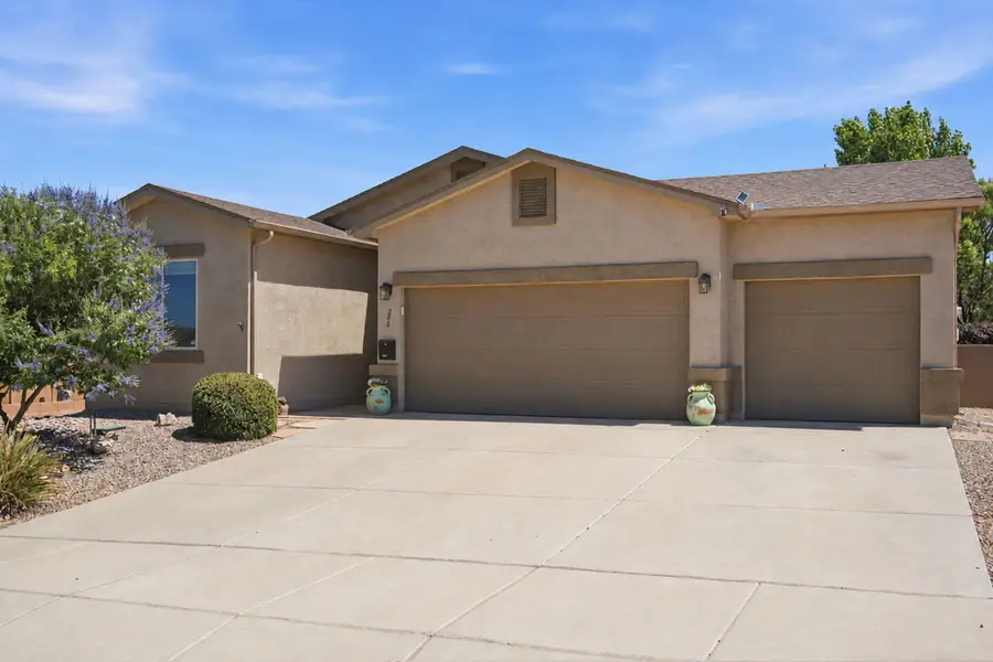 256 Landing Trail Ne, Rio Rancho, NM 87124 - #2