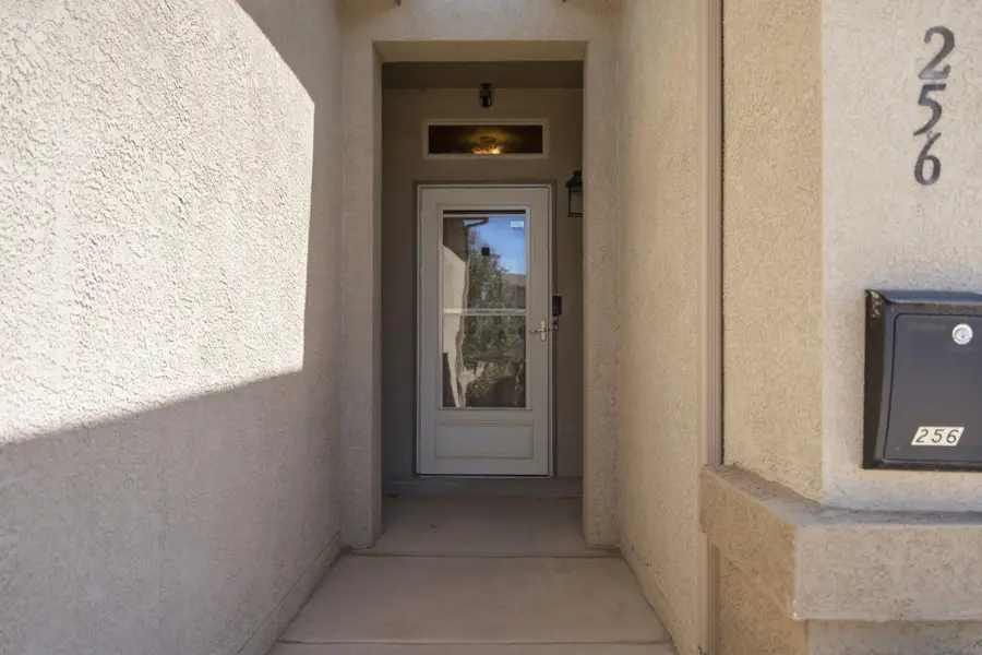 256 Landing Trail Ne, Rio Rancho, NM 87124 - #3
