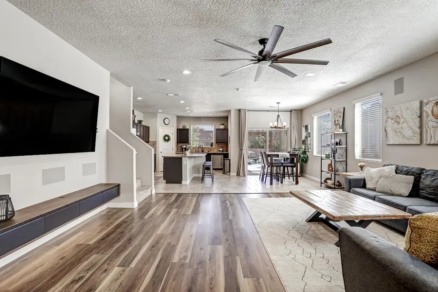 8827 Zephyr Place Nw, Albuquerque, NM 87120 - #2