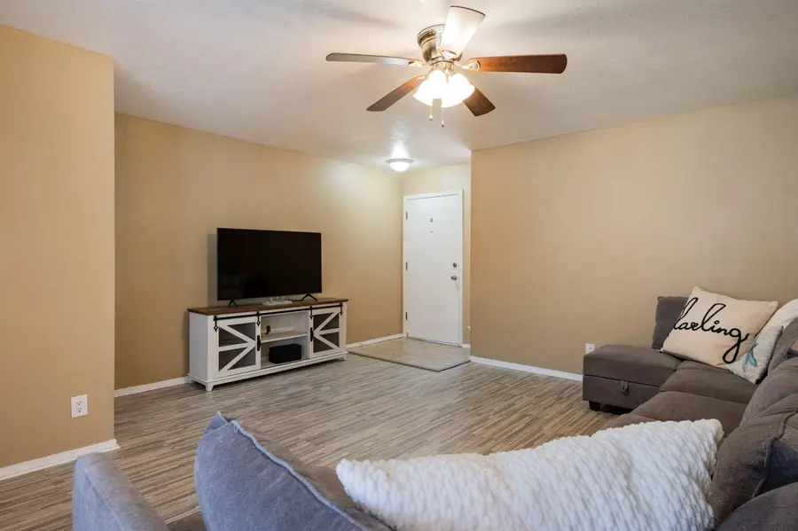 12037 Zia Road Ne, Albuquerque, NM 87123 - #3