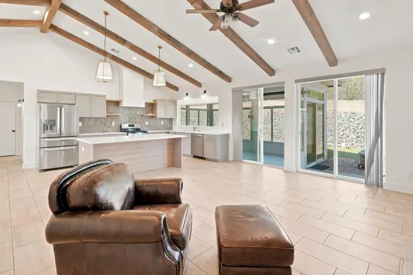 32 Kings Road, Sandia Park, NM 87047